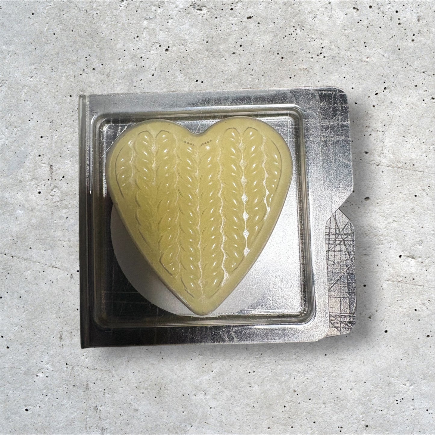 Wax Melt Heart Clamshells